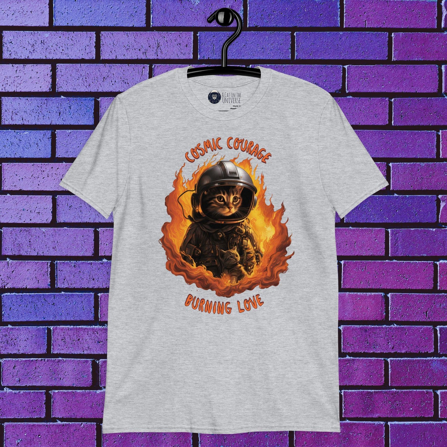 Camiseta "Cosmic Courage, Burning Love"